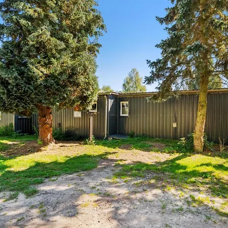 2 Bedroom Stunning In Zeulenroda-triebes Zadelsdorf