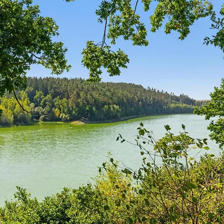 2 Bedroom Stunning In Zeulenroda-triebes Holiday home